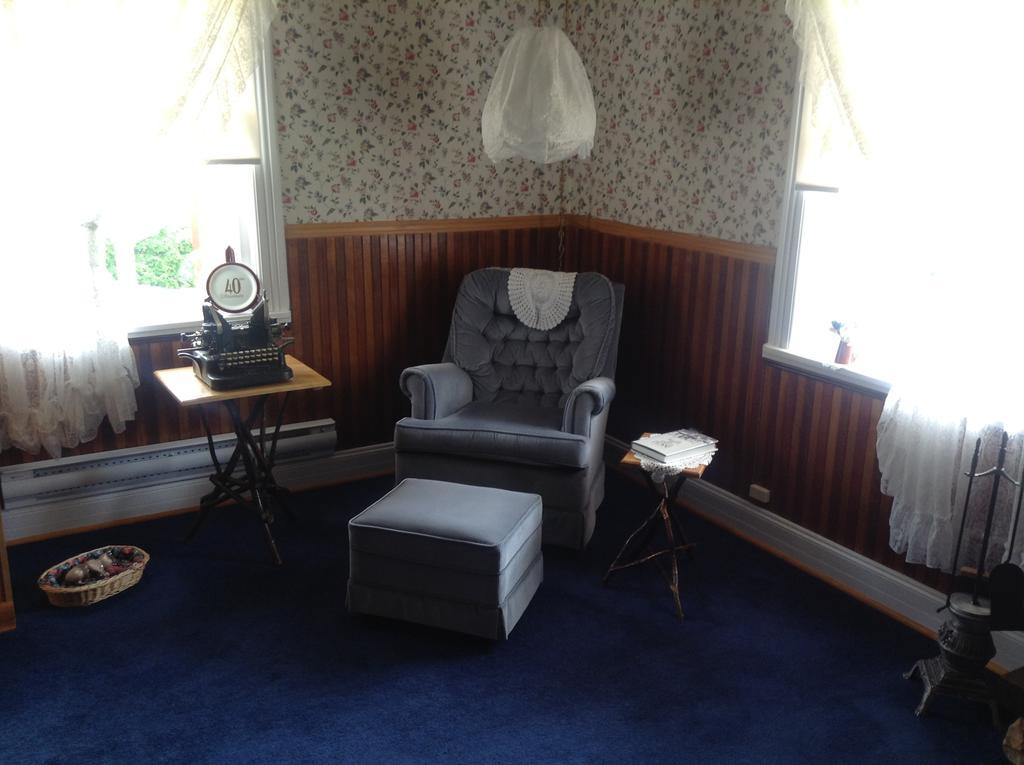 Gite Les Acres Tranquilles B&B Port-Daniel Exterior foto