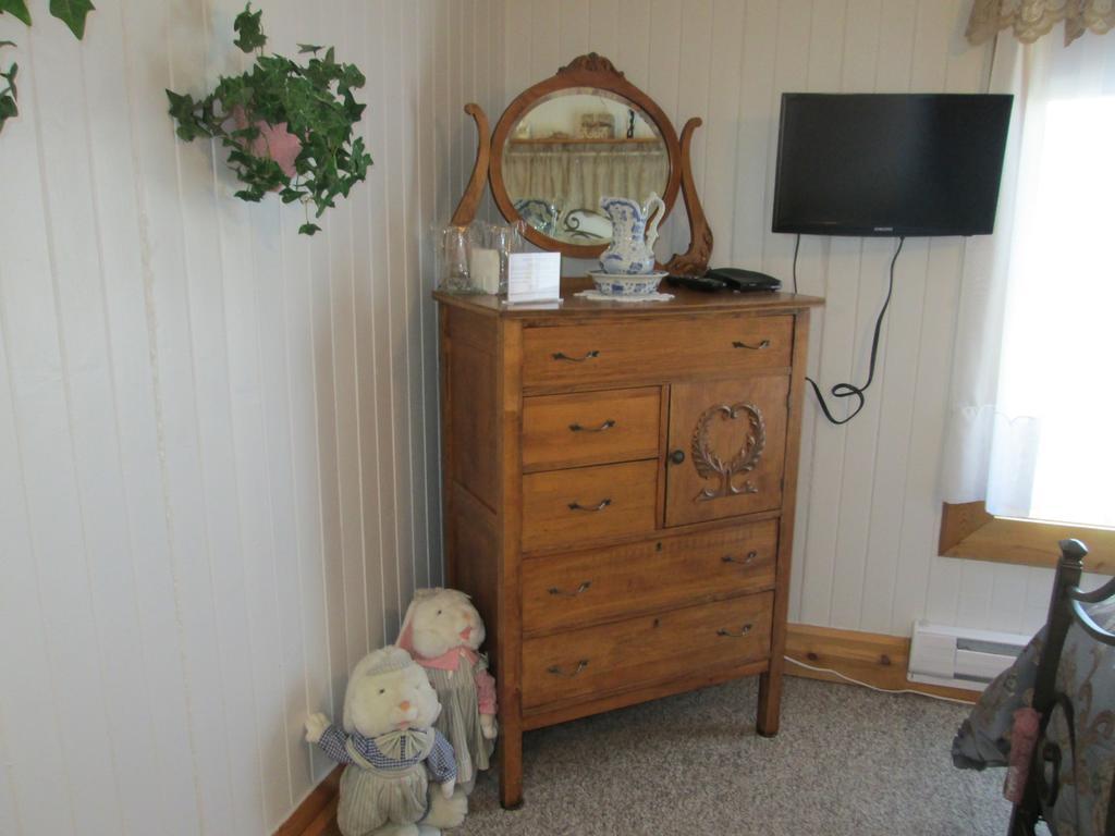 Gite Les Acres Tranquilles B&B Port-Daniel Exterior foto